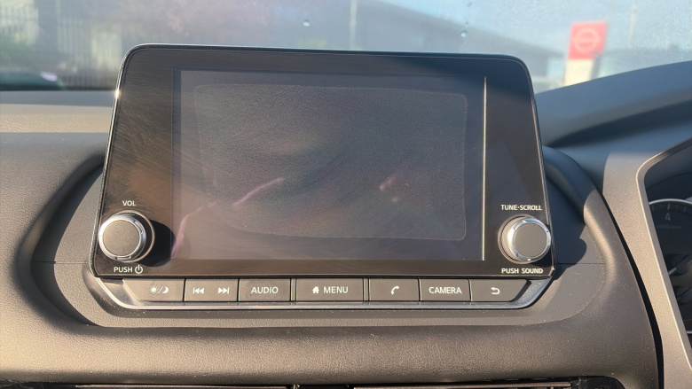 Nissan Qashqai 1.3 DiG-T MH Acenta Premium 5dr Petrol Hatchback